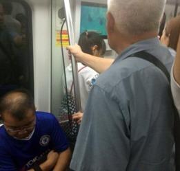 胡先生在深圳最新爆料,揭秘城市热点事件背后的真相  第1张