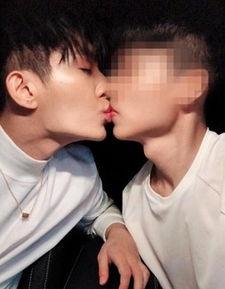 是谁爆料的炎亚纶视频大全,揭秘背后爆料者身份与事件全貌  第2张