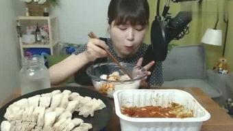 西安美食爆料小姐姐视频,跟随小姐姐视频解锁地道风味  第3张